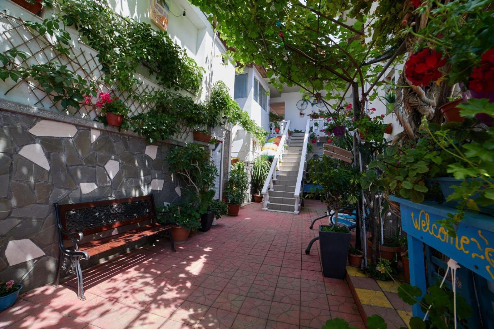 Vila Traian Si Teodora كوستِنيست المظهر الخارجي الصورة